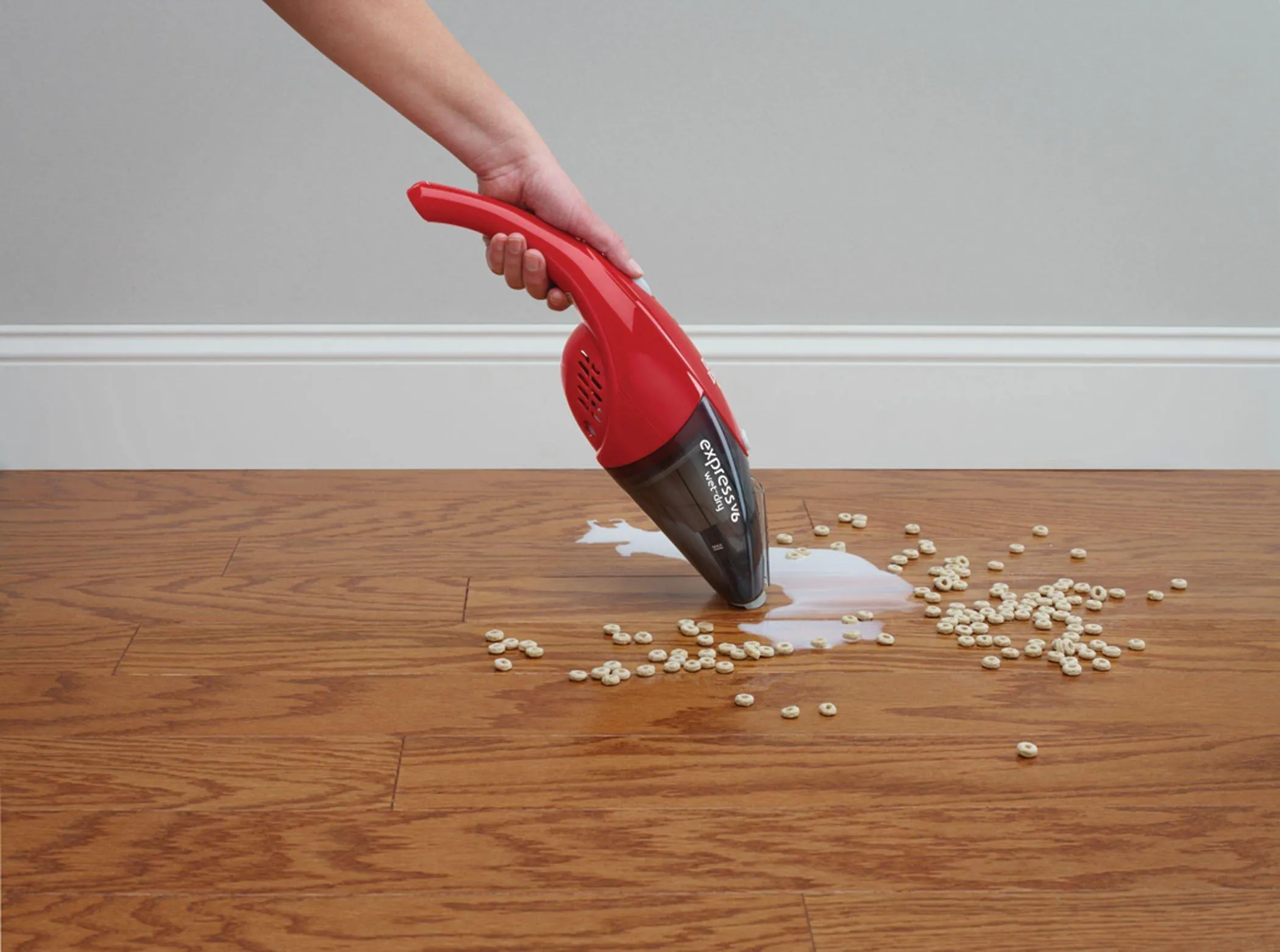 Express V6 Wet-Dry Hand Vacuum