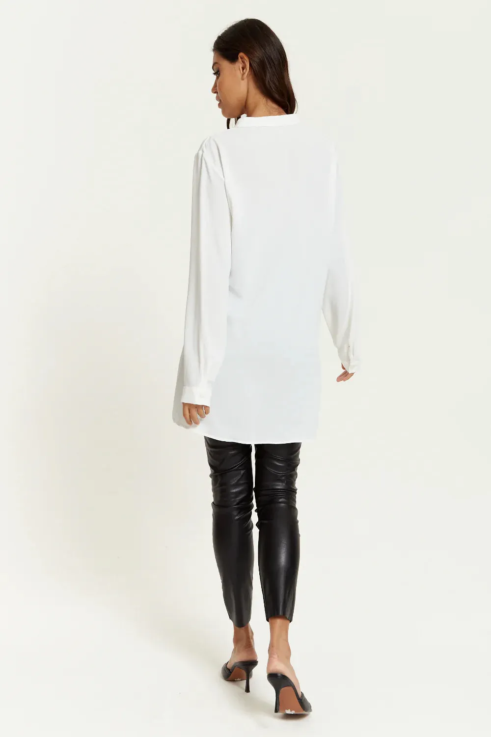 Hoxton Gal Long Sleeves Button Detailed Tunic