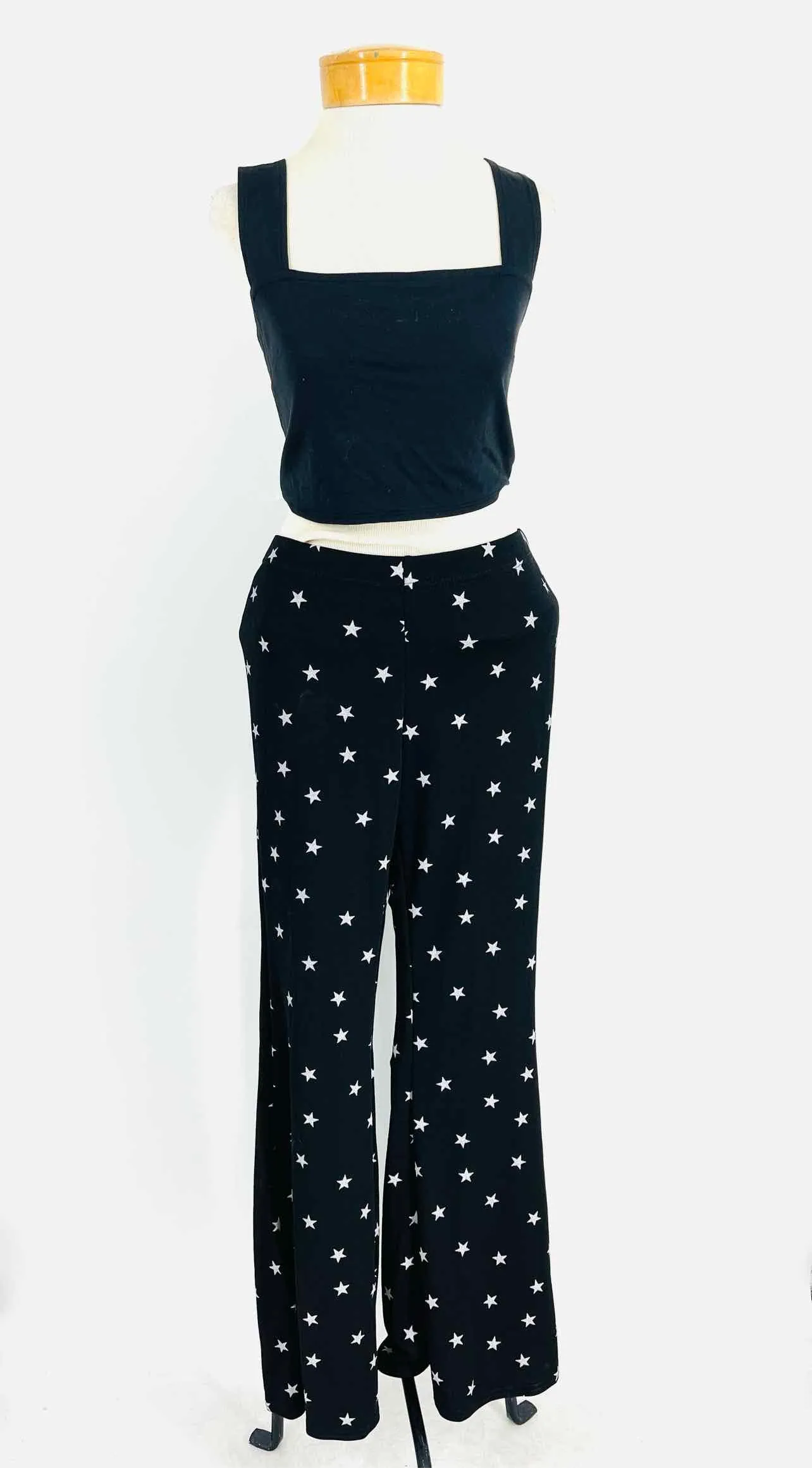 Nasty Gal Size 6 Black/White Stars Stretch Pants Pants