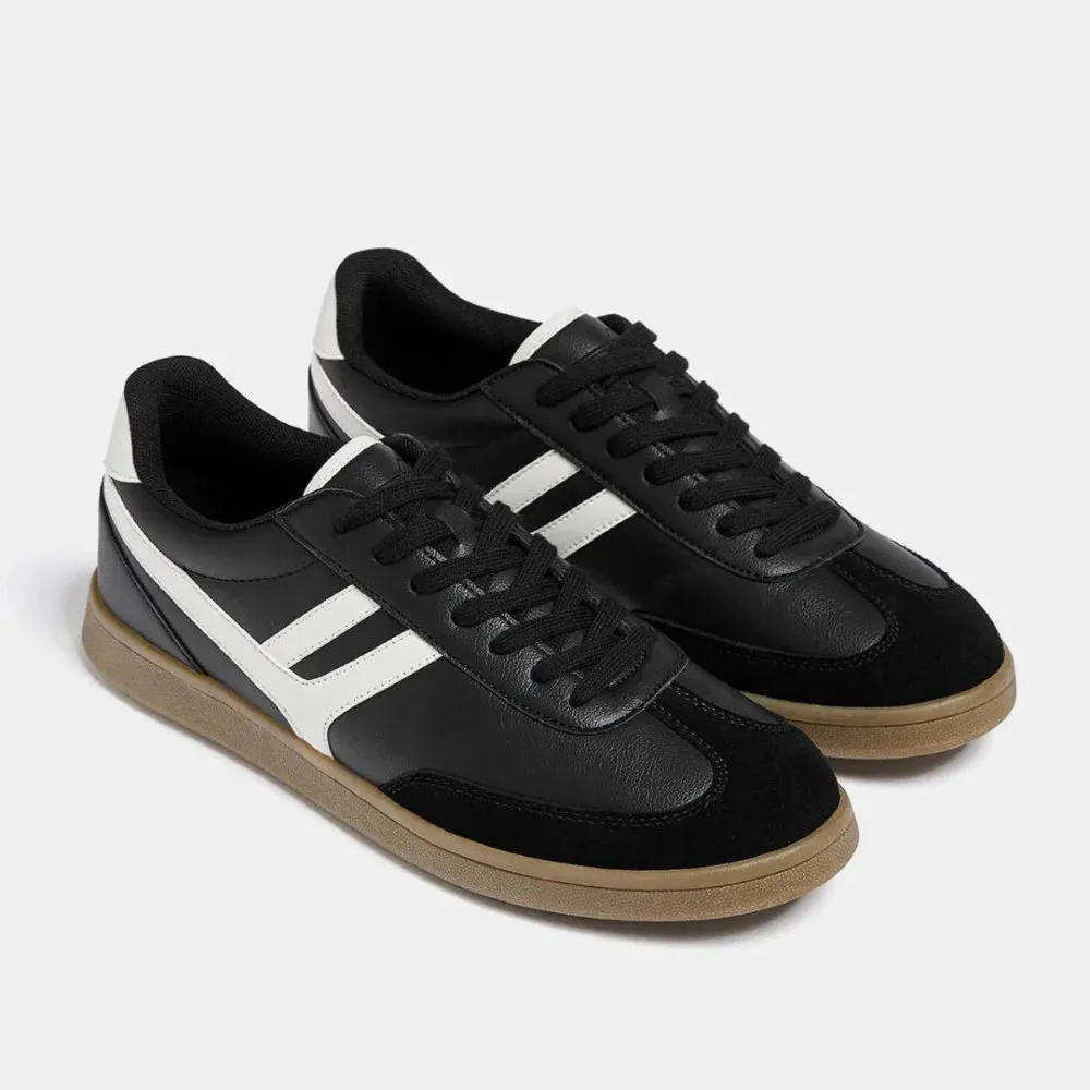 Pull & Bear Black Contrast Retro Trainers for Stylish Comfort